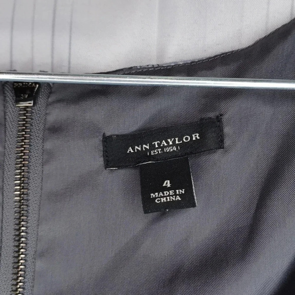 Ann Taylor floral sleveeless dress - Picture 4 of 11